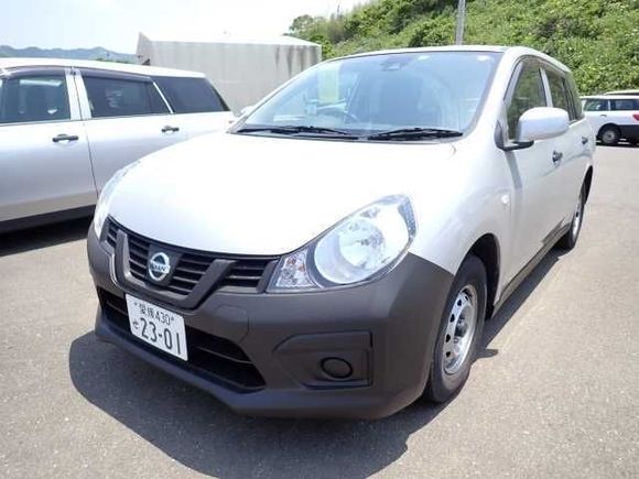 Nissan AD